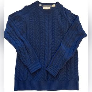 Weatherproof navy blue cable knit sweater size medium
